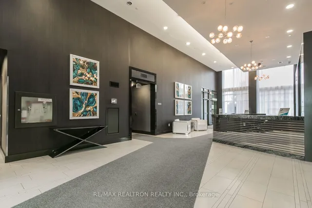 Additional image 19 of 400 Adelaide St Unit 1909