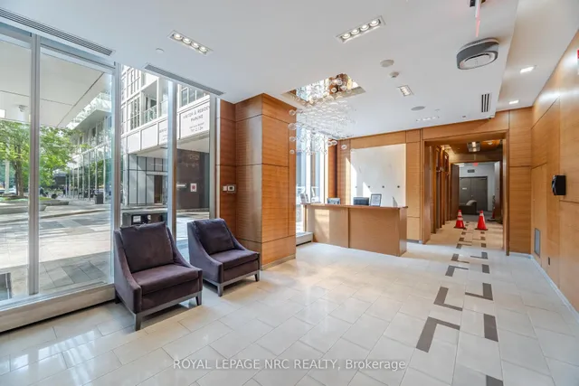 Additional image 4 of 20 John St Unit 920