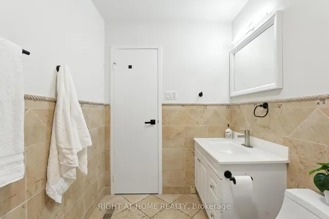 Additional image 24 of 11 Harrisford St Unit 15