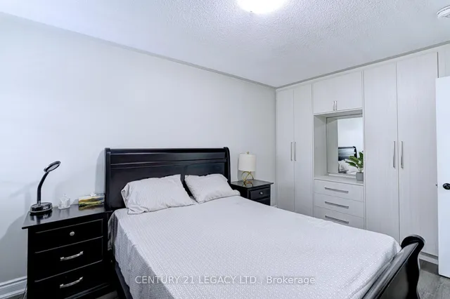 Additional image 32 of 21 Serenity Lane