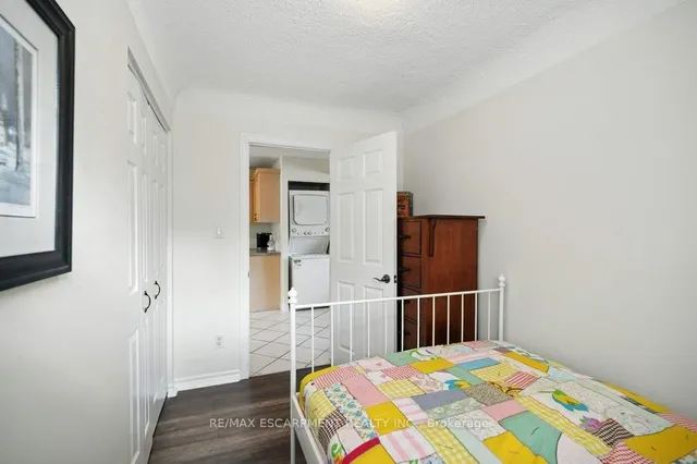 Additional image 23 of 6 Vineland Ave Unit 18