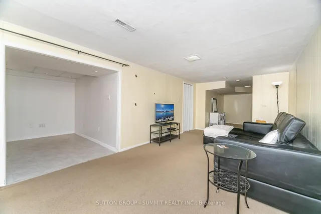 Additional image 21 of 552 PINEDALE Ave