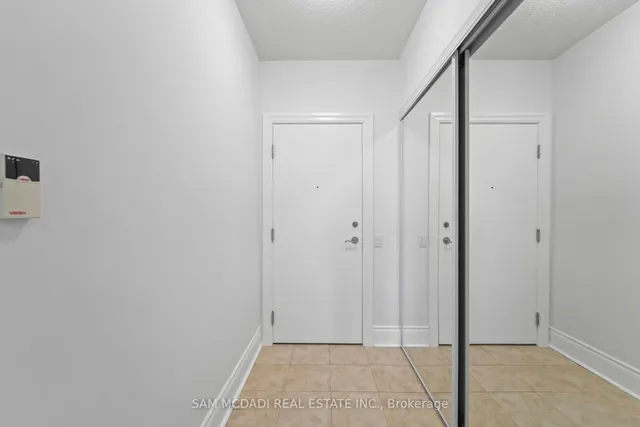 Additional image 17 of 5229 Dundas St Unit 2002