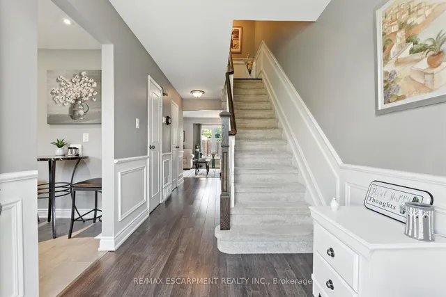 Additional image 7 of 2254 Upper Middle Rd Unit 3