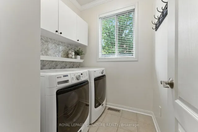 Additional image 20 of 1539 Jarvie Cres