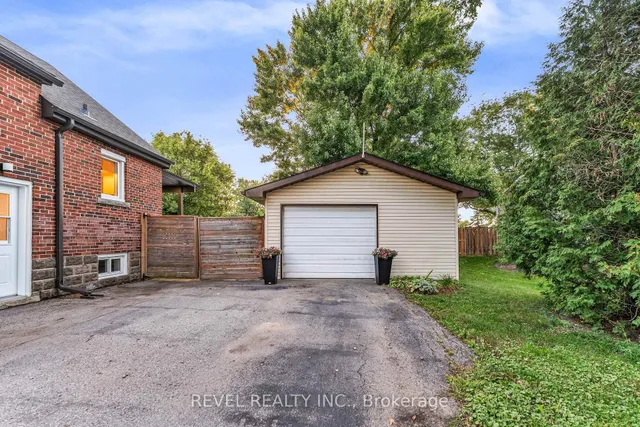 Additional image 32 of 680 Woodburn Rd