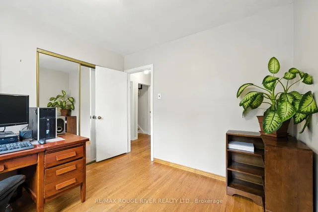 Additional image 24 of 51 Elfreda Blvd