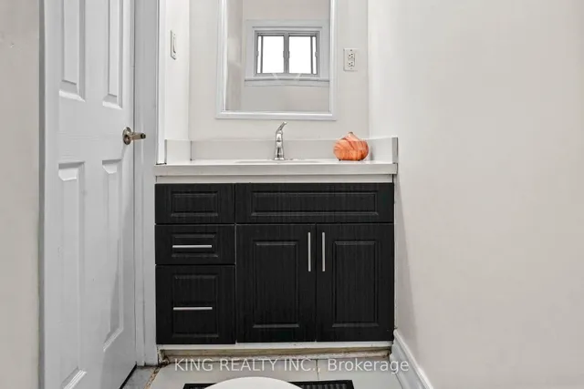 Additional image 19 of 16 Wimbledon Crt