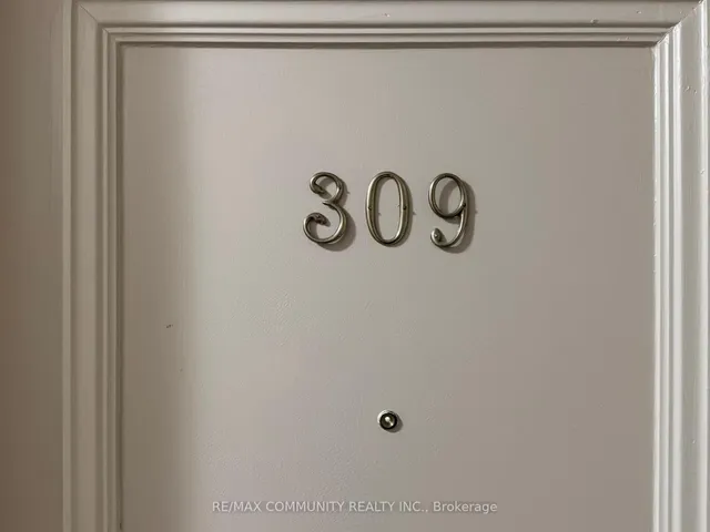 Additional image 28 of 740 Eglinton Ave Unit 309