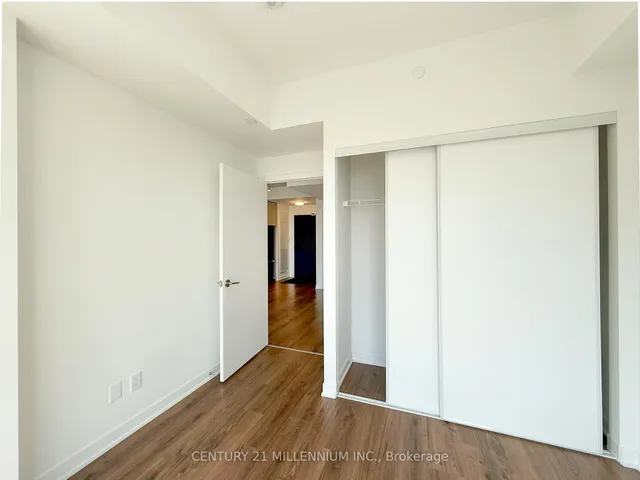 Additional image 11 of 405 Dundas St Unit 810