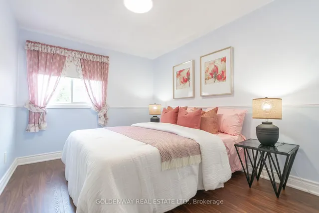 Additional image 23 of 126 Haven Hill Sq