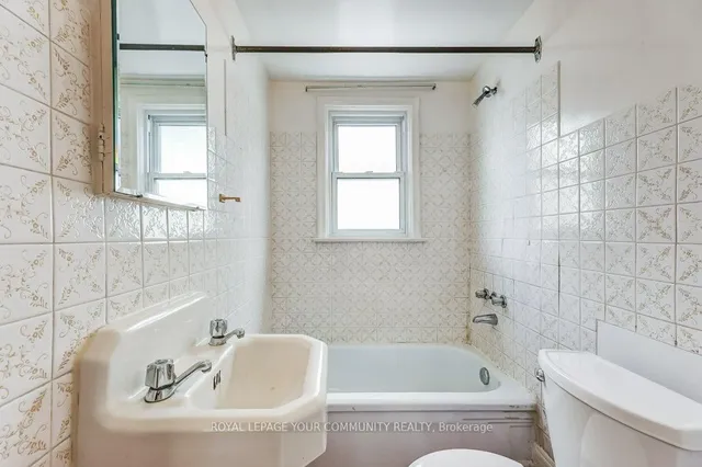 Additional image 22 of 109 Glencrest Blvd