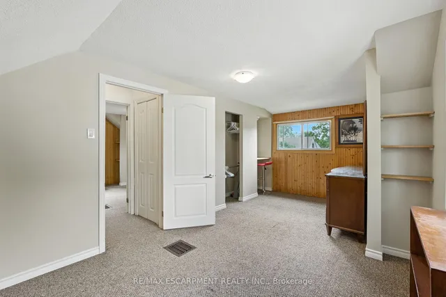 Additional image 26 of 172 Adair Ave