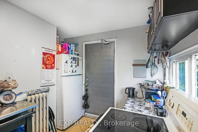 Additional image 29 of 28 Eastbourne Ave