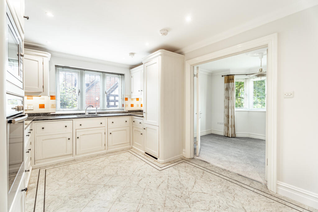 Additional image 2 of Luton Road, Harpenden, Hertfordshire, AL5