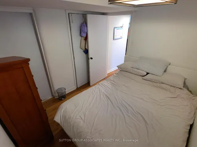 Additional image 14 of 120 Edinborough Crt