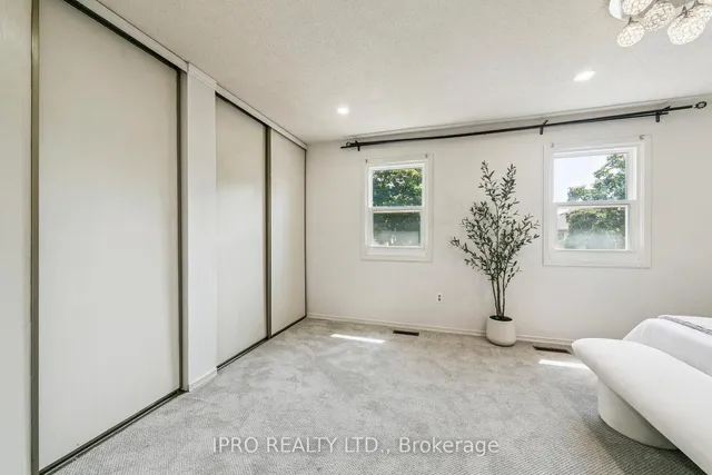 Additional image 22 of 3455 Caplan Cres Unit 3