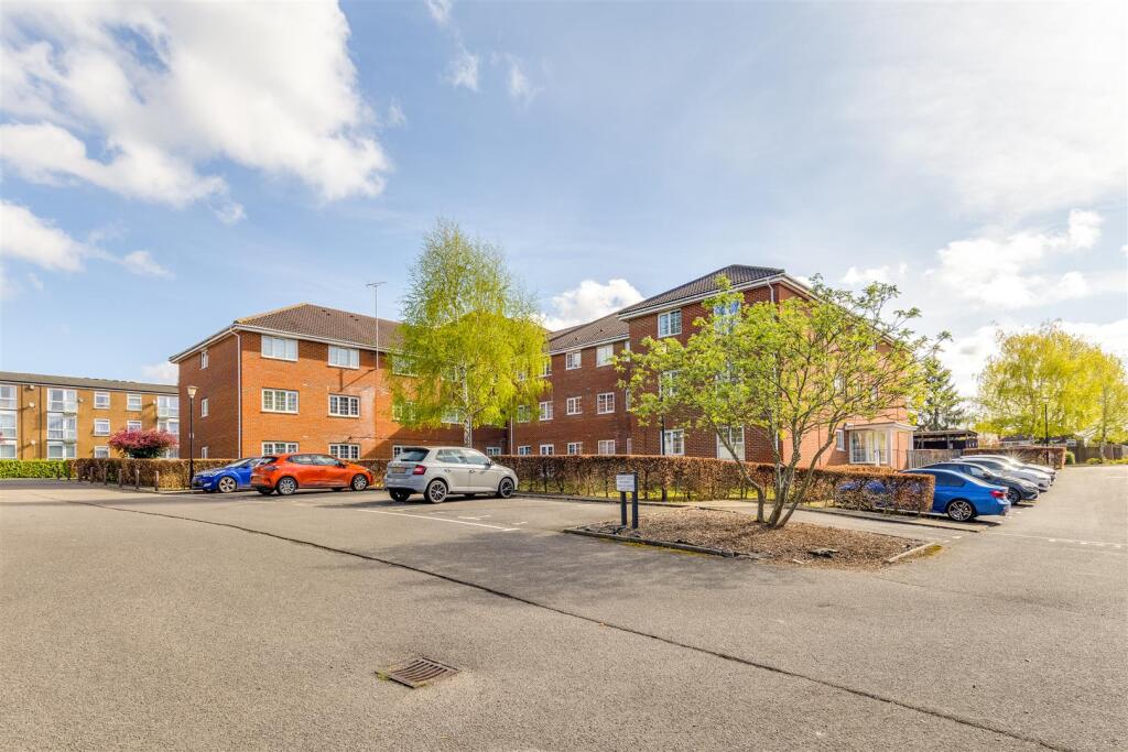 Additional image 25 of Beaumont House, Cole Green Lane, Welwyn Garden