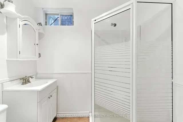 Additional image 27 of 35 Jacqueline Blvd