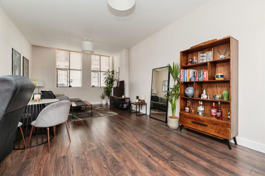 Additional image 11 of Broadwater Road, Welwyn Garden City