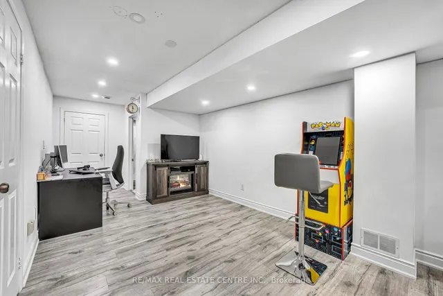 Additional image 39 of 304 Andrews Tr