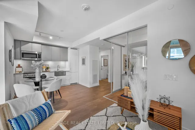 Additional image 8 of 270 Dufferin St Unit 711