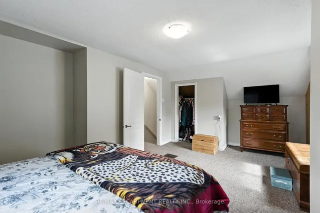 Additional image 25 of 172 Adair Ave