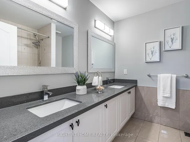 Additional image 30 of 612 Serafini Cres