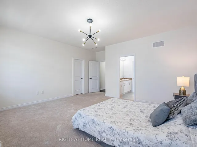 Additional image 38 of 16 Charing Cross Gate