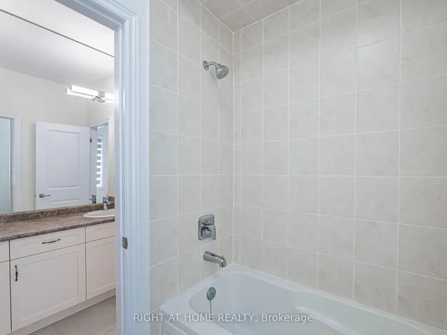 Additional image 36 of 16 Charing Cross Gate