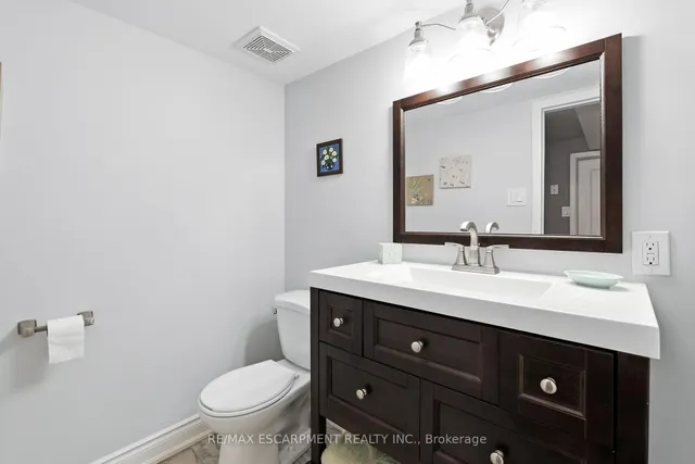 Additional image 34 of 2254 Upper Middle Rd Unit 3