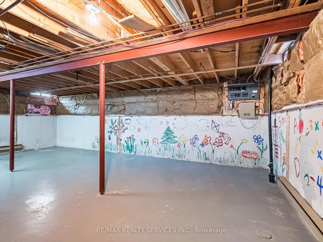 Additional image 38 of 20 Jasmine Sq