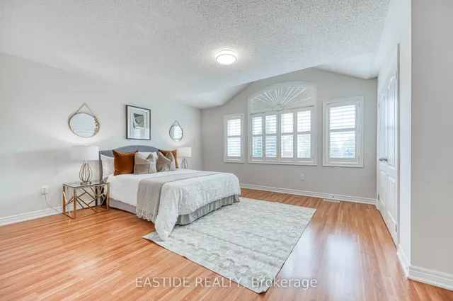 Additional image 36 of 2422 Hertfordshire Way