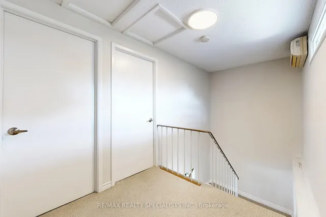 Additional image 10 of 17 Gladstone Sq