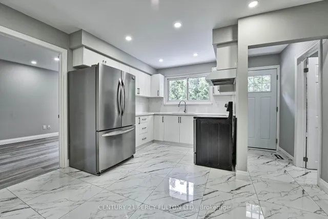 Additional image 15 of 32 Drum Oak Cres