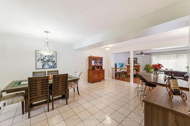 Additional image 6 of 47 Leaway Ave