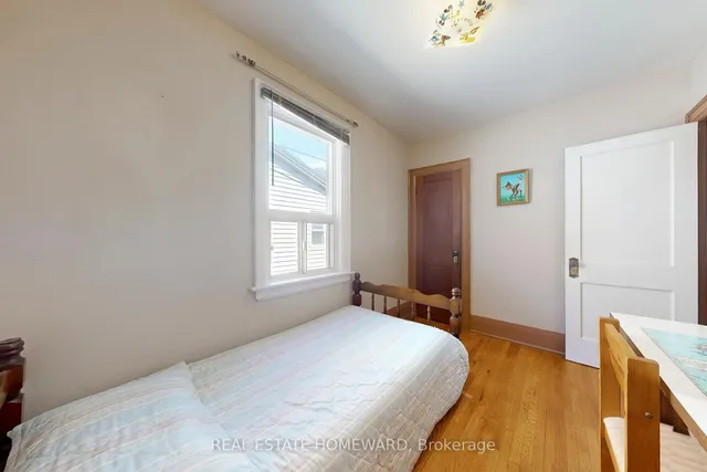 Additional image 27 of 87 Guestville Ave