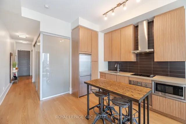 Additional image 8 of 20 John St Unit 920