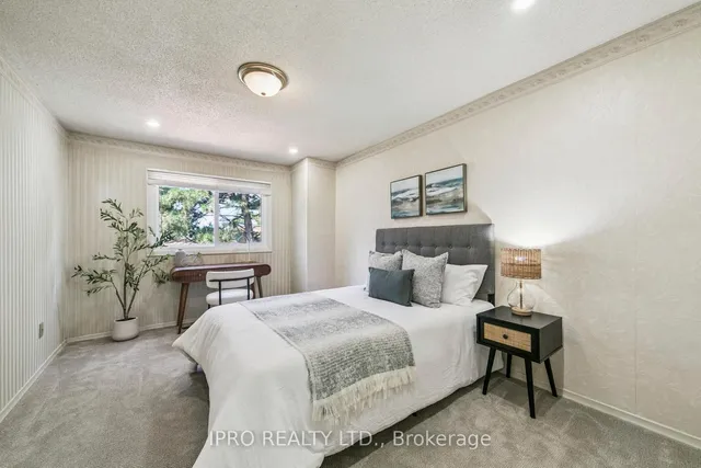 Additional image 29 of 3455 Caplan Cres Unit 3