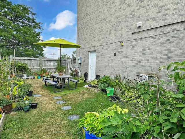 Additional image 19 of 94 Scunthrope Rd