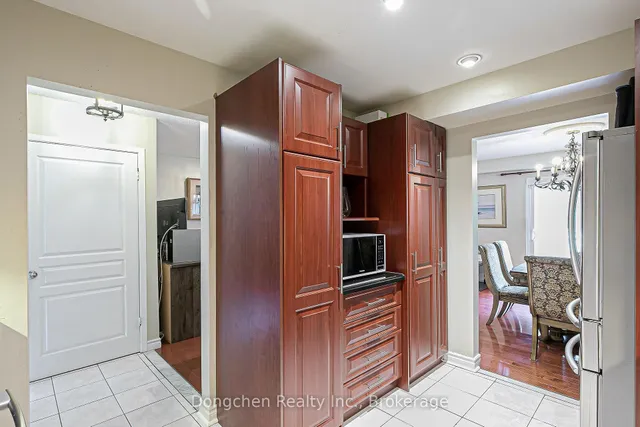 Additional image 22 of 14 Carl Cres