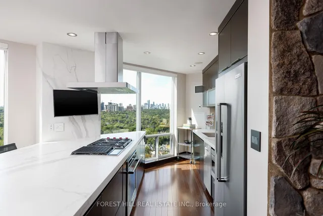 Additional image 13 of 300 Bloor St Unit 2701