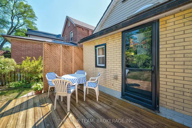 Additional image 22 of 37 Coleridge Ave