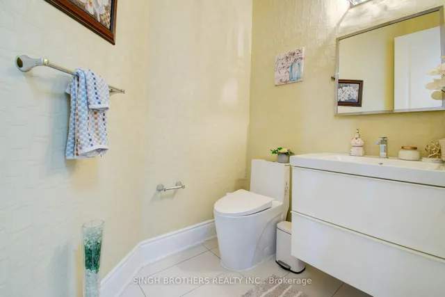 Additional image 41 of 15 Degrey Dr