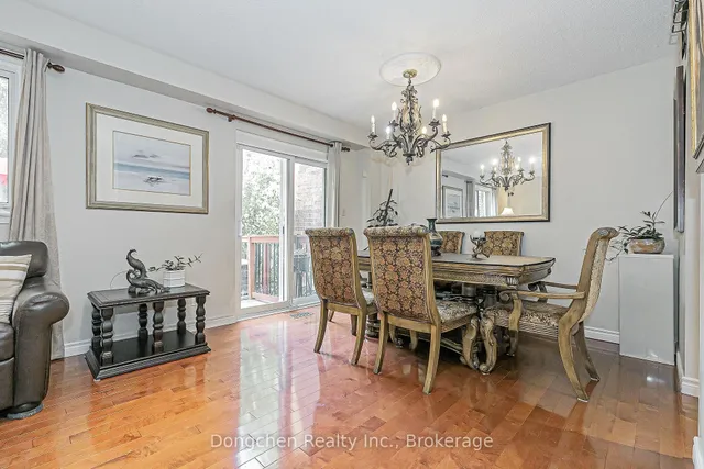 Additional image 15 of 14 Carl Cres