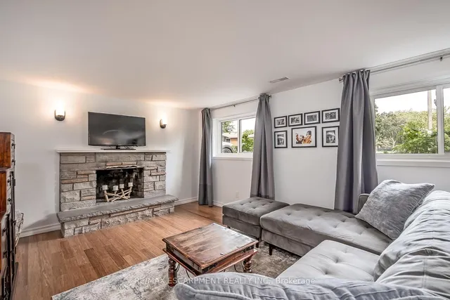 Additional image 25 of 406 Oakwood Dr