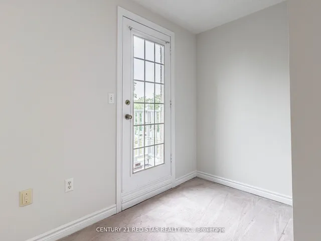 Additional image 27 of 95 Yellow Brick Rd