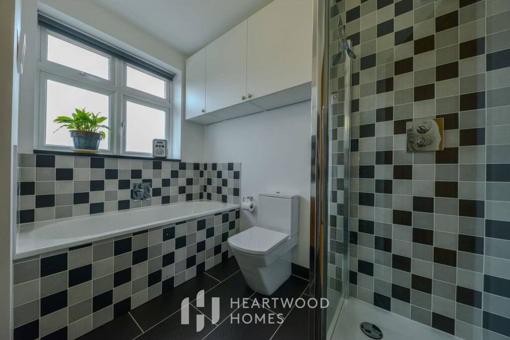 Additional image 13 of Green Lane, St. Albans, AL3 6EU