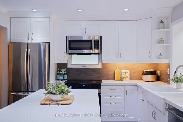 Additional image 3 of 4 Elmview Crt