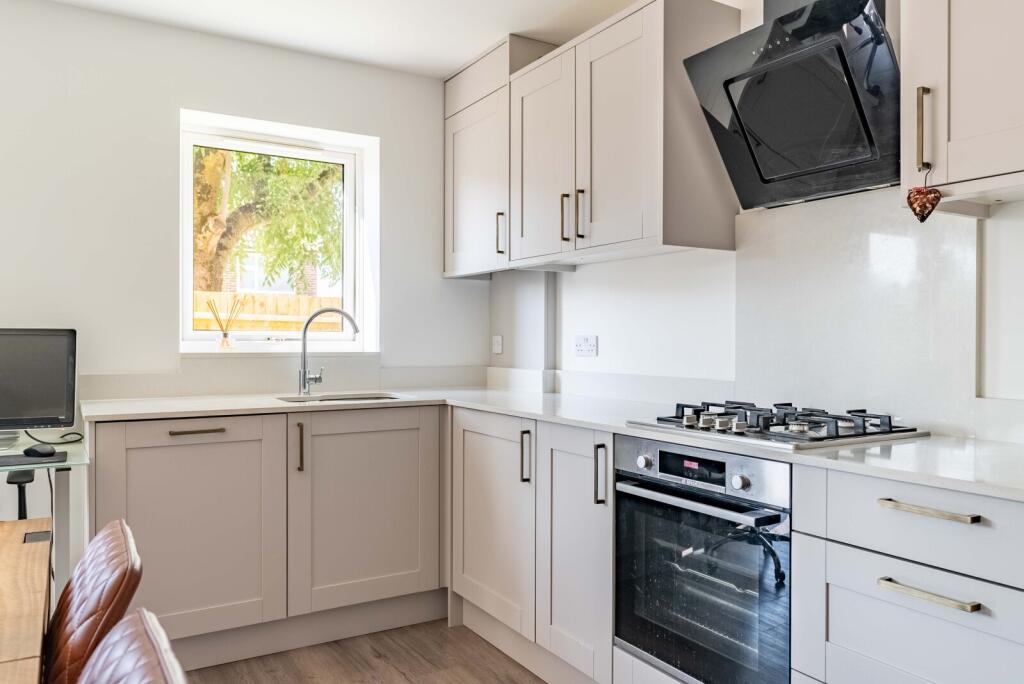 Additional image 11 of High Street, London Colney, St. Albans, Hertfordshire, AL2